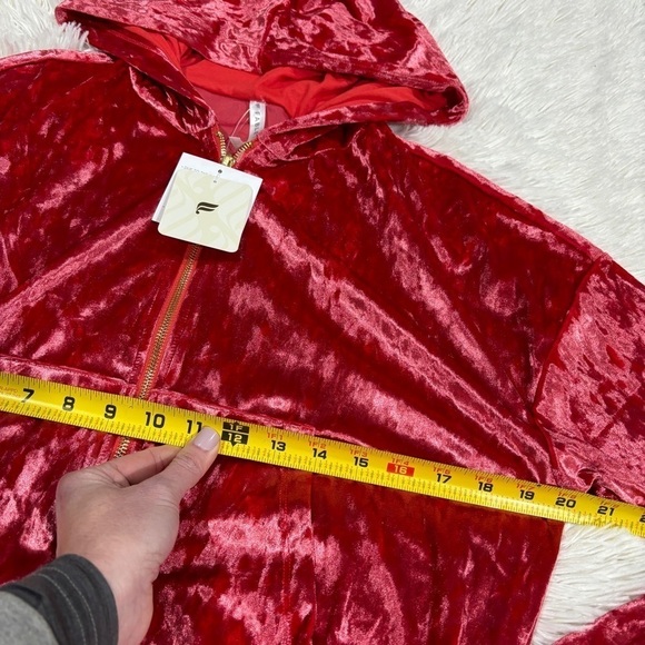 Fabletics Crushed Velour Zip Up Hoodie Strawberry Red NWT Medium - Picture 6 of 11
